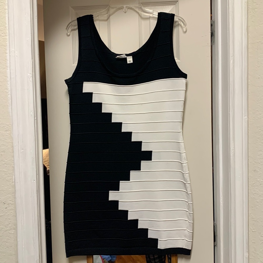 CATO. Navy and White Tube Dress. Like New Size L